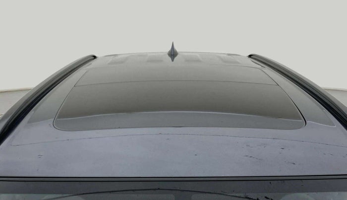2022 Maruti Grand Vitara ALPHA SMART HYBRID, Petrol, Manual, 98,738 km, Moonroof/ Sunroof