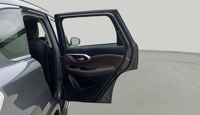 2022 Maruti Grand Vitara ALPHA SMART HYBRID, Petrol, Manual, 98,738 km, RHS Rear Door