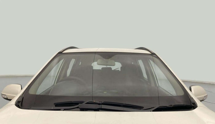 2018 Mahindra XUV500 W9, Diesel, Manual, 76,768 km, Front Windshield