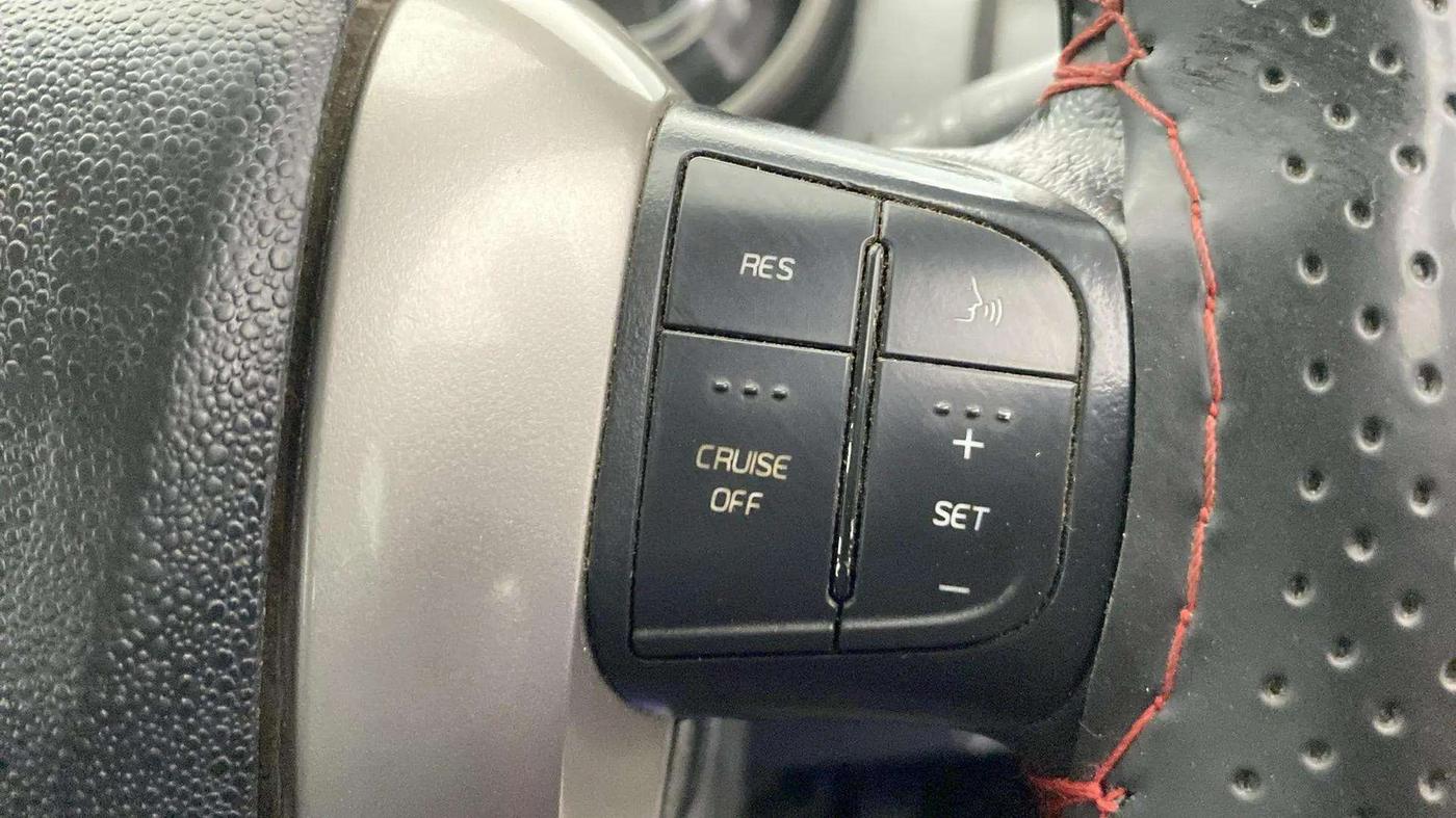 2018 Mahindra XUV500 W9, Diesel, Manual, 76,768 km, Adaptive Cruise Control