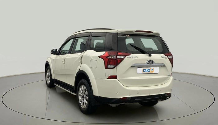 2018 Mahindra XUV500 W9, Diesel, Manual, 76,768 km, Left Back Diagonal