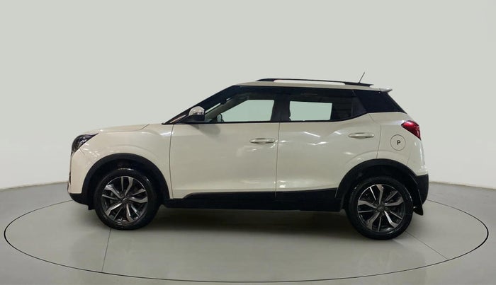 2021 Mahindra XUV300 W8 (O) 1.2 PETROL AMT, Petrol, Automatic, 17,793 km, Left Side