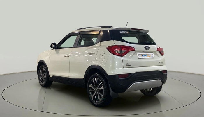 2021 Mahindra XUV300 W8 (O) 1.2 PETROL AMT, Petrol, Automatic, 17,793 km, Left Back Diagonal