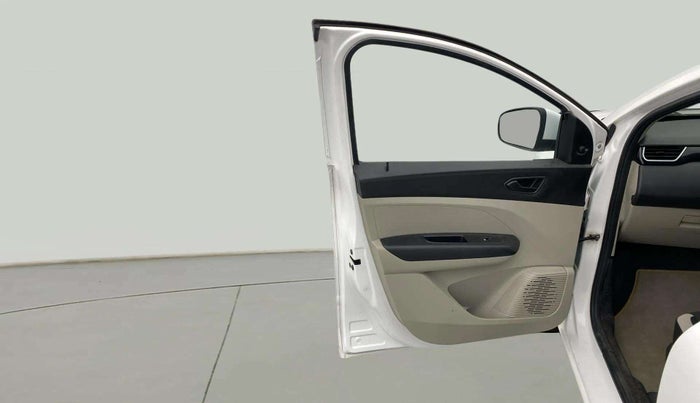 2019 Renault TRIBER RXL MT, Petrol, Manual, 31,540 km, LHS Front Door