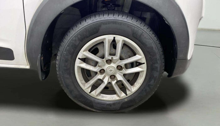 2019 Renault TRIBER RXL MT, Petrol, Manual, 31,540 km, Right Front Wheel