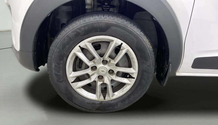 2019 Renault TRIBER RXL MT, Petrol, Manual, 31,540 km, Left Front Wheel