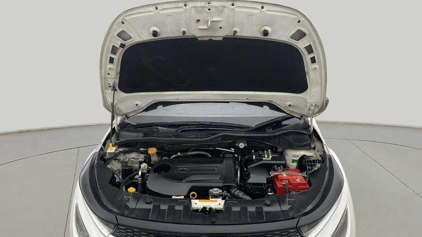 2022 Tata ALTROZ XZ PLUS DIESEL, Diesel, Manual, 41,517 km, Open Bonet