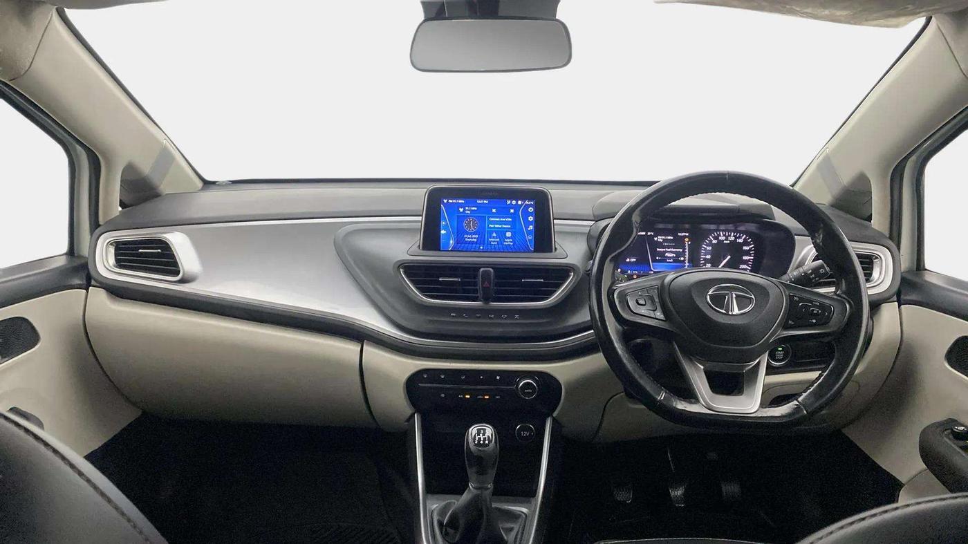 2022 Tata ALTROZ XZ PLUS DIESEL, Diesel, Manual, 41,517 km, Dashboard