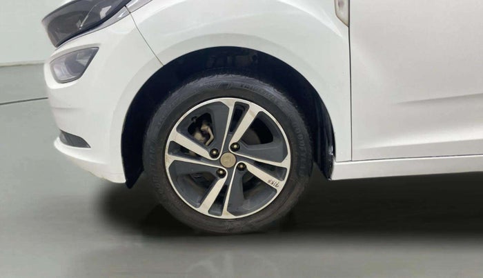 2022 Tata ALTROZ XZ PLUS DIESEL, Diesel, Manual, 41,517 km, Left Front Wheel
