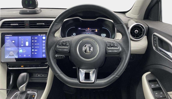 2023 MG ASTOR SAVVY 1.5 CVT, Petrol, Automatic, 15,356 km, Steering Wheel Close Up
