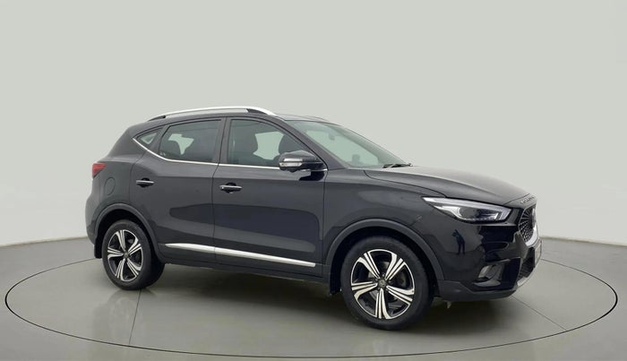 2023 MG ASTOR SAVVY 1.5 CVT, Petrol, Automatic, 15,356 km, Right Front Diagonal