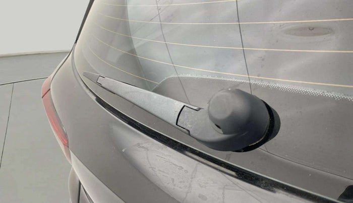 2023 MG ASTOR SAVVY 1.5 CVT, Petrol, Automatic, 15,356 km, Rear Wiper