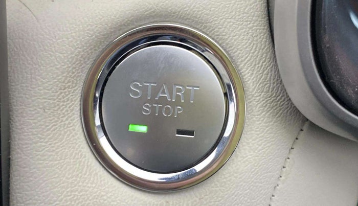 2023 MG ASTOR SAVVY 1.5 CVT, Petrol, Automatic, 15,356 km, Keyless Start/ Stop Button