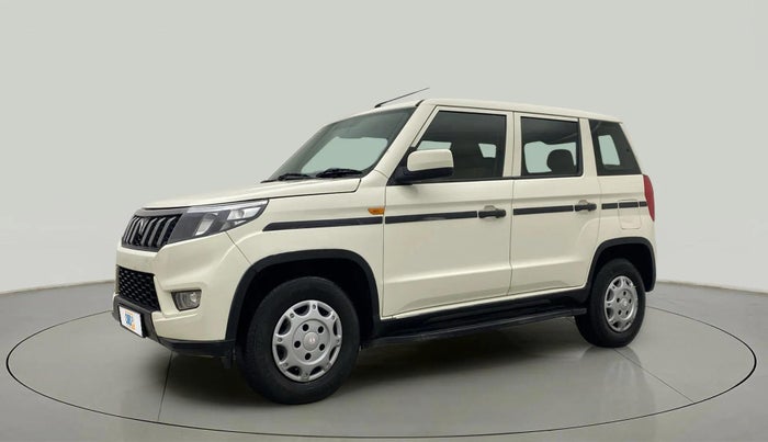 2024 Mahindra BOLERO NEO N 8, Diesel, Manual, 37,580 km, Left Front Diagonal