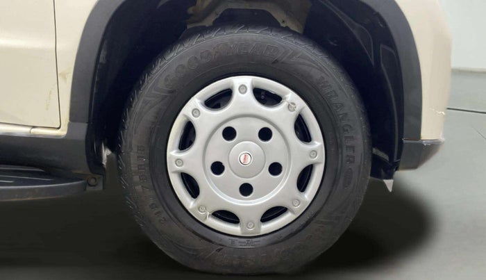 2024 Mahindra BOLERO NEO N 8, Diesel, Manual, 37,580 km, Right Front Wheel