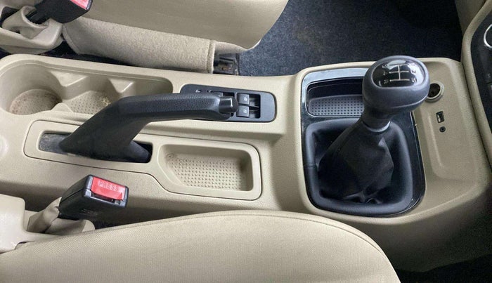 2024 Mahindra BOLERO NEO N 8, Diesel, Manual, 37,580 km, Gear Lever