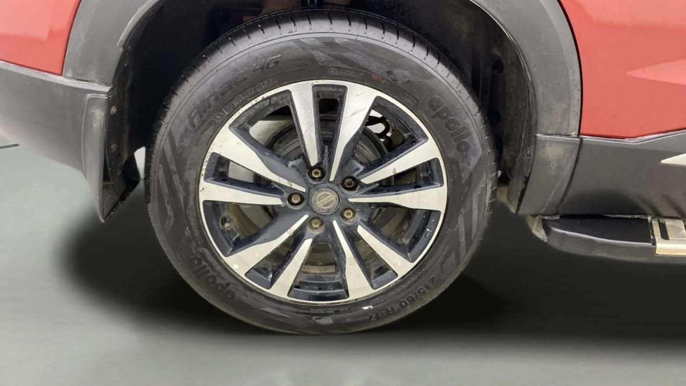 2019 Nissan Kicks XV PREMIUM DIESEL, Diesel, Manual, 40,149 km, Right Rear Wheel