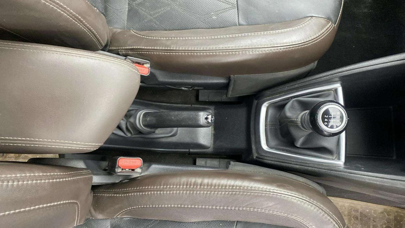 2019 Nissan Kicks XV PREMIUM DIESEL, Diesel, Manual, 40,149 km, Gear Lever