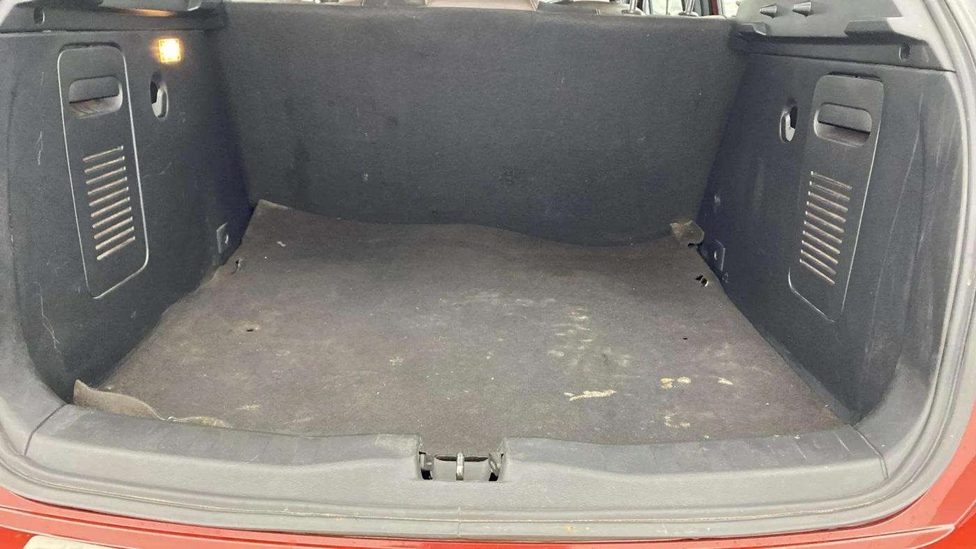 2019 Nissan Kicks XV PREMIUM DIESEL, Diesel, Manual, 40,149 km, Boot Inside
