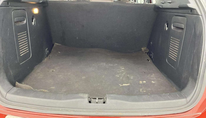 2019 Nissan Kicks XV PREMIUM DIESEL, Diesel, Manual, 40,137 km, Boot Inside