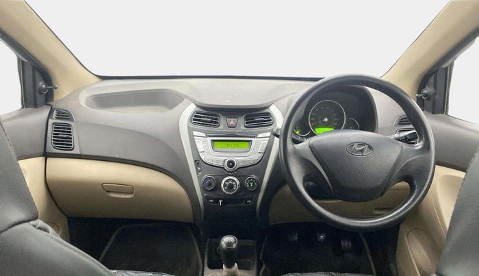 2017 Hyundai Eon MAGNA +, CNG, Manual, 76,968 km, Dashboard