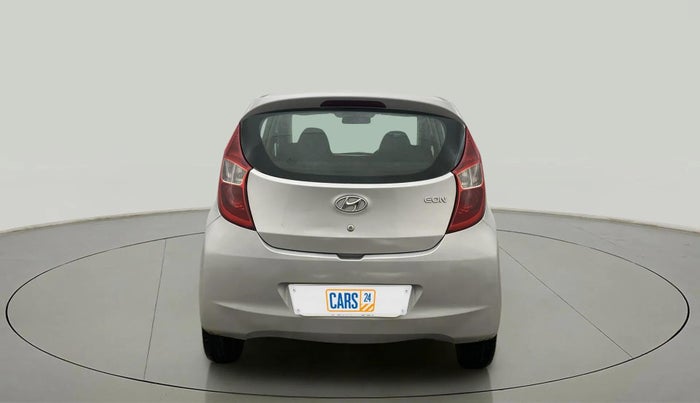2017 Hyundai Eon MAGNA +, CNG, Manual, 76,968 km, Back/Rear