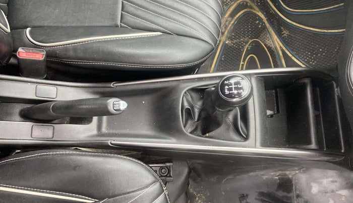 2019 Maruti Baleno DELTA PETROL 1.2, Petrol, Manual, 52,210 km, Gear Lever