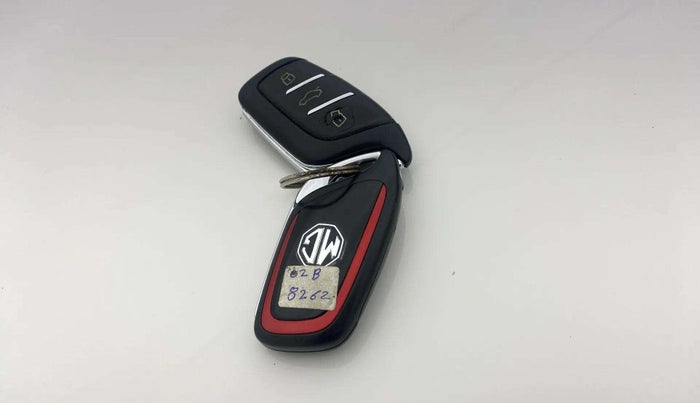 2021 MG ASTOR SHARP 1.5 CVT, Petrol, Automatic, 29,488 km, Key Close Up