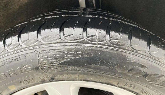 2019 Ford Ecosport TITANIUM 1.5L PETROL, Petrol, Manual, 69,150 km, Left Rear Tyre Tread