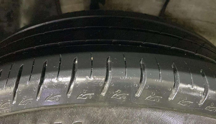 2024 Tata ALTROZ XM PLUS CNG, CNG, Manual, 15,960 km, Right Rear Tyre Tread