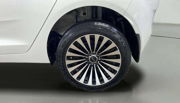 2024 Tata ALTROZ XM PLUS CNG, CNG, Manual, 15,960 km, Left Rear Wheel
