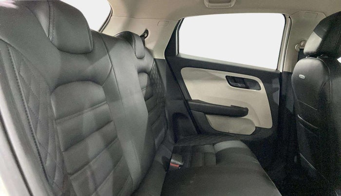2024 Tata ALTROZ XM PLUS CNG, CNG, Manual, 15,960 km, Right Side Rear Door Cabin