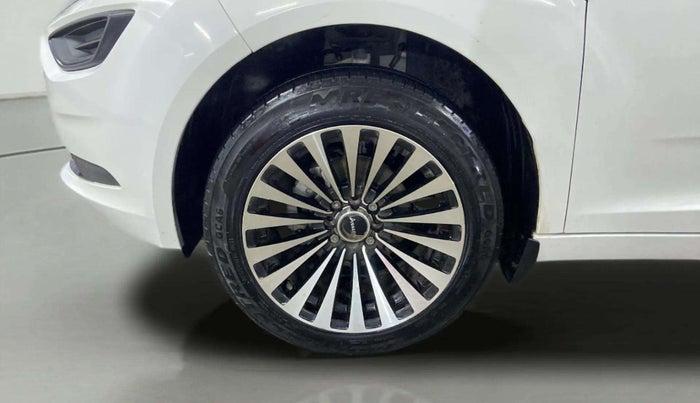 2024 Tata ALTROZ XM PLUS CNG, CNG, Manual, 15,960 km, Left Front Wheel