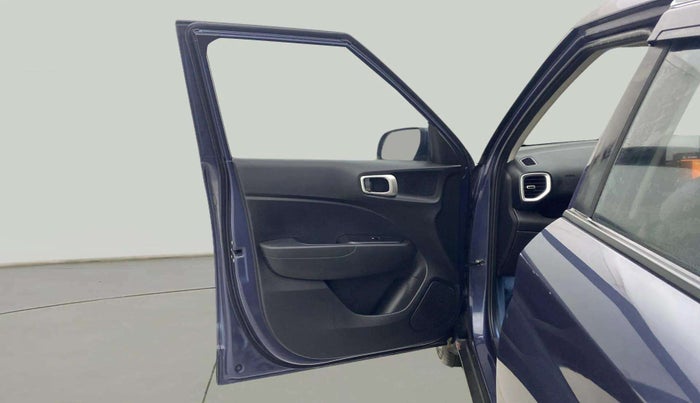 2021 Hyundai VENUE S 1.2, Petrol, Manual, 36,966 km, LHS Front Door