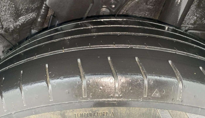 2021 Hyundai VENUE S 1.2, Petrol, Manual, 36,966 km, Left Rear Tyre Tread