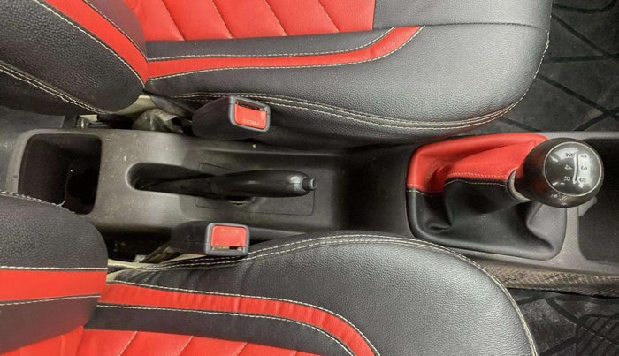 2017 Hyundai Eon MAGNA +, Petrol, Manual, 29,204 km, Gear Lever