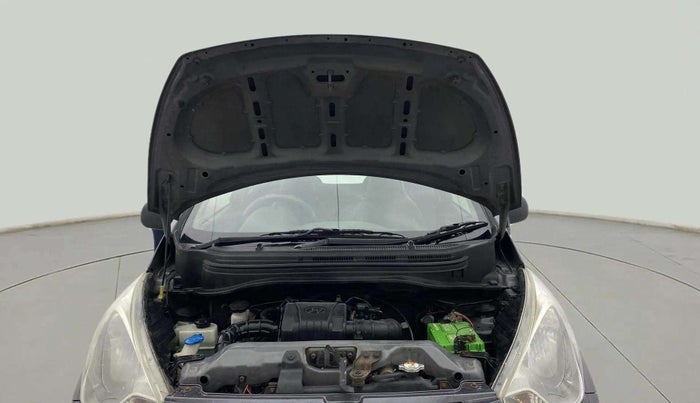 2017 Hyundai Eon MAGNA +, Petrol, Manual, 29,204 km, Open Bonet