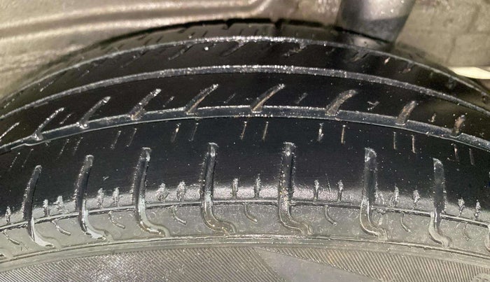 2020 Maruti New Wagon-R LXI CNG (O) 1.0, CNG, Manual, 75,524 km, Left Rear Tyre Tread