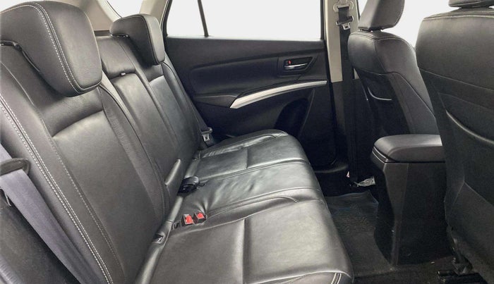 2020 Maruti S Cross ALPHA 1.5, Petrol, Manual, 73,293 km, Right Side Rear Door Cabin