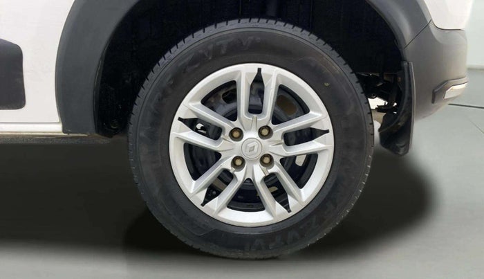 2019 Renault TRIBER RXL MT, Petrol, Manual, 50,404 km, Left Rear Wheel