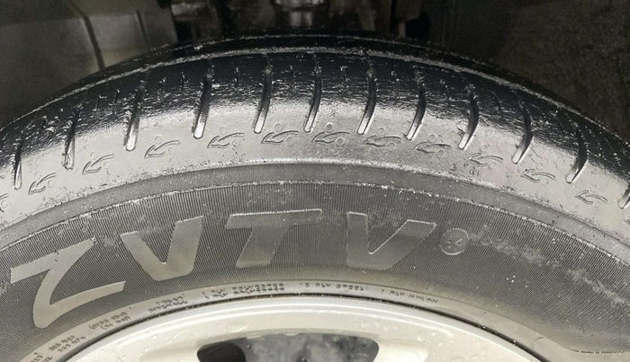 2019 Renault TRIBER RXL MT, Petrol, Manual, 50,404 km, Left Front Tyre Tread