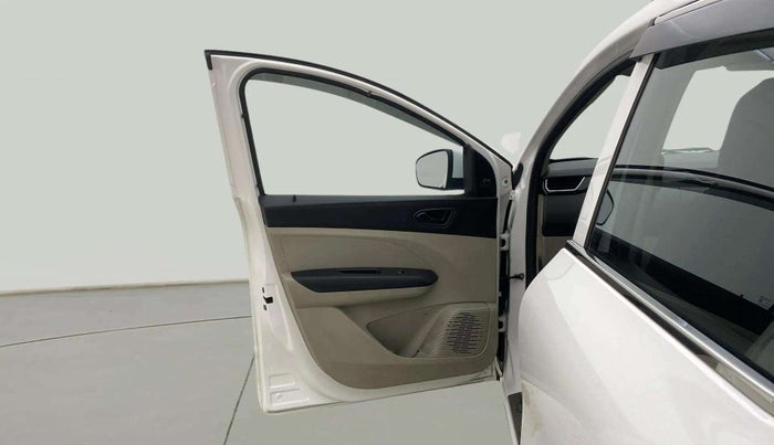2019 Renault TRIBER RXL MT, Petrol, Manual, 50,404 km, LHS Front Door