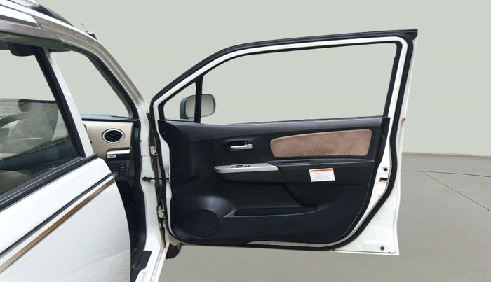 2018 Maruti Wagon R 1.0 LXI, Petrol, Manual, 53,138 km, RHS Front Door