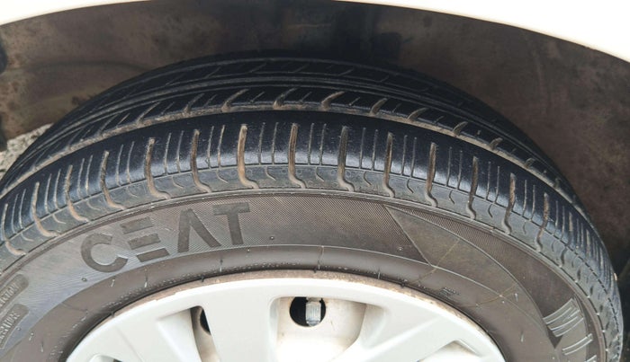 2018 Maruti Wagon R 1.0 LXI, Petrol, Manual, 53,138 km, Left Front Tyre Tread