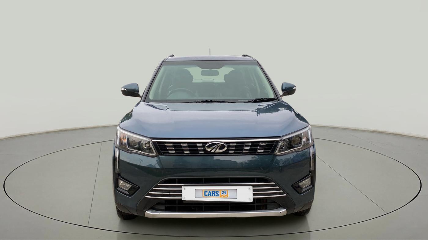 2022 Mahindra XUV300 W8 1.5 DIESEL, Diesel, Manual, 48,030 km, Front