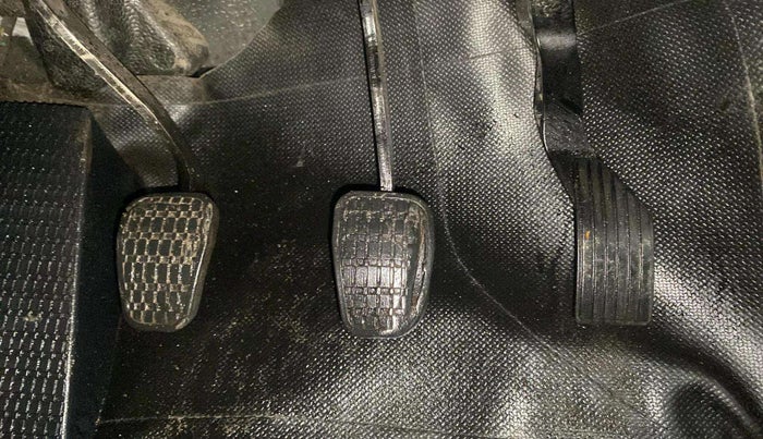 2023 Tata PUNCH ACCOMPLISHED MT CNG, CNG, Manual, 26,740 km, Pedals