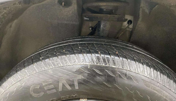 2023 Tata PUNCH ACCOMPLISHED MT CNG, CNG, Manual, 26,740 km, Left Front Tyre Tread