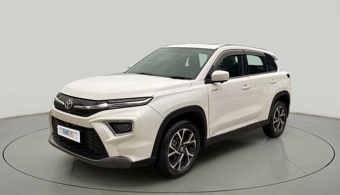 2022 Toyota URBAN CRUISER HYRYDER V HYBRID, Hybrid, Automatic, 64,206 km, Left Front Diagonal