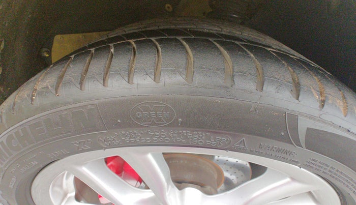 2014 Porsche Boxster S TIPTRONIC, Petrol, Automatic, 19,510 km, Right Front Tyre Tread