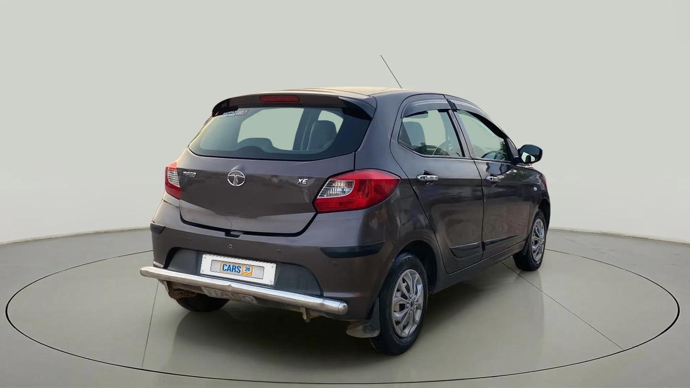 2019 Tata Tiago XE PETROL, CNG, Manual, 31,874 km, Right Back Diagonal